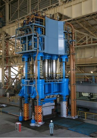 神鋼、1万トン鍛造プレス機が完成 | 日刊工業新聞 電子版