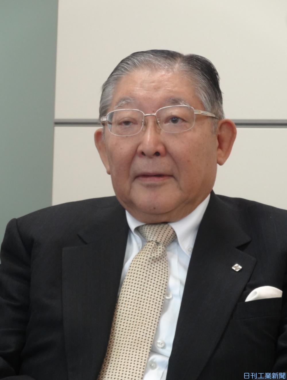 攻めの経営へ2015／日本電波工業会長兼社長・竹内敏晃氏ほか