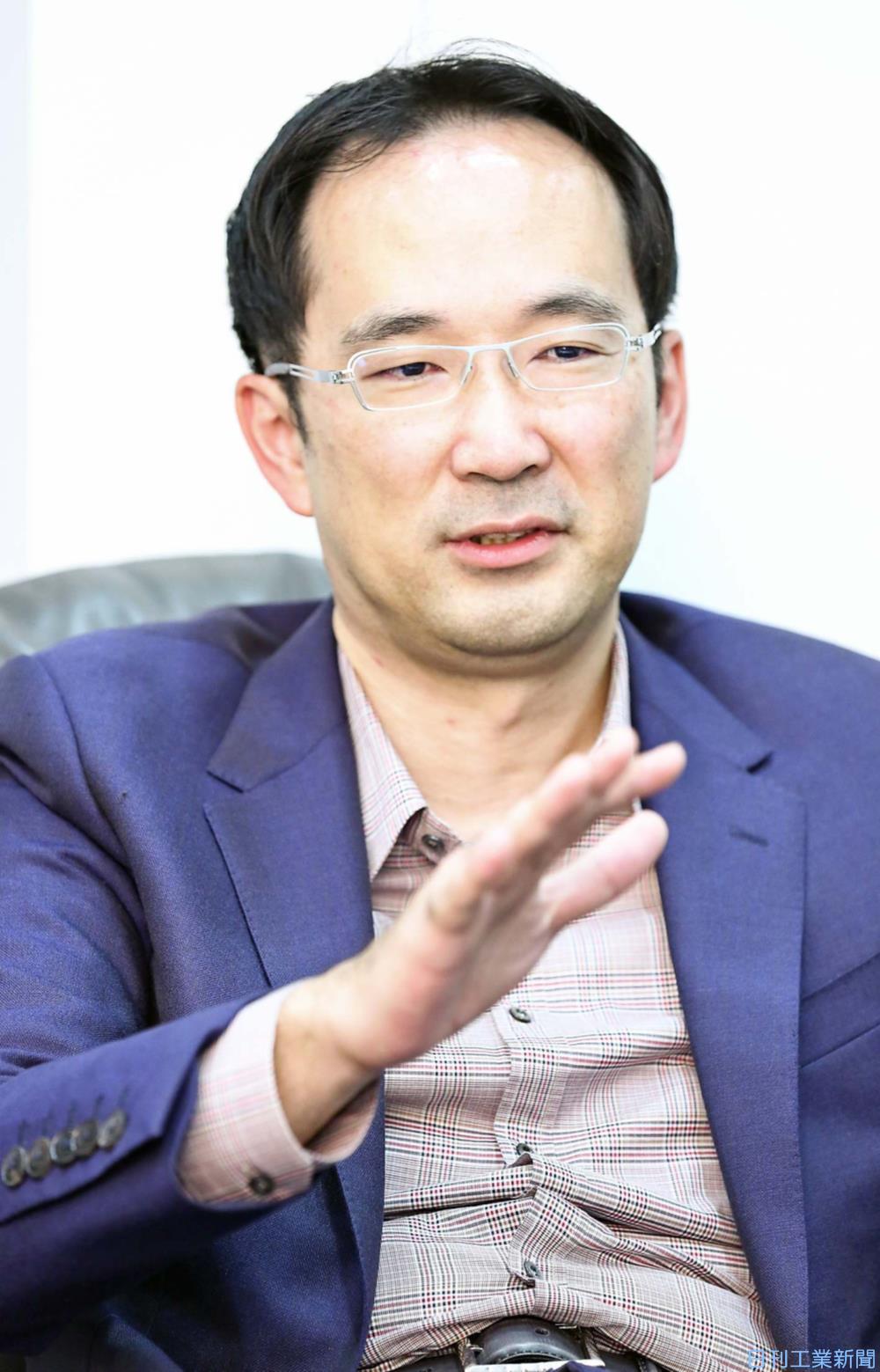 変調中国市場・最前線の声(11)コーセー取締役国際事業部長・小林正典氏/電子商取引が期待以上 その他 ニュース 日刊工業新聞 電子版