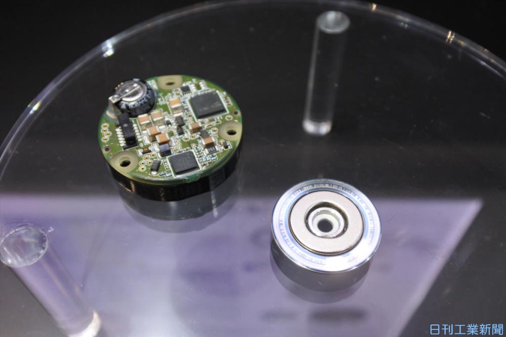 16年1月12日 日刊工業新聞 電子版