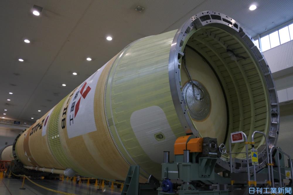 三菱重工業、国産大型ロケット「H2B」6号機公開−「こうのとり