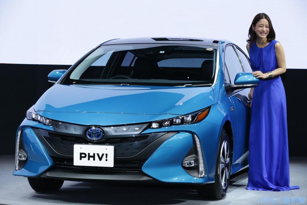 深層断面／トヨタ、エコカーの本命「プリウスＰＨＶ」２代目投入−環境 