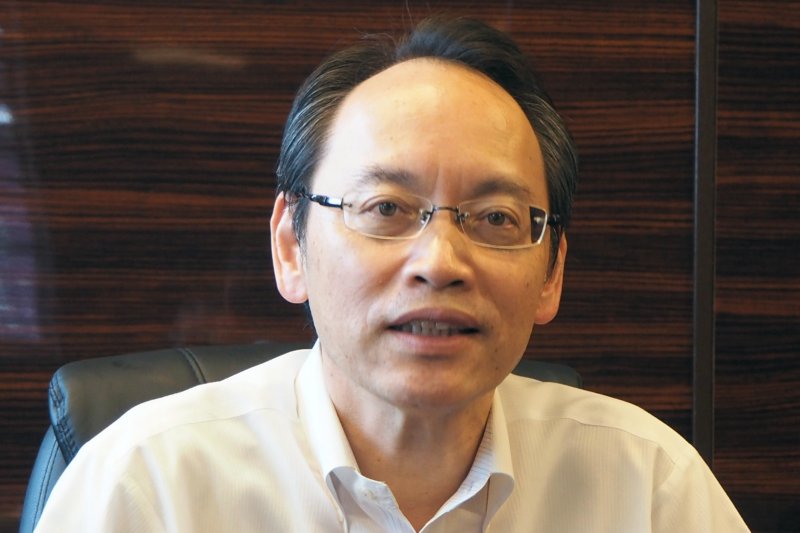 ヨシックスの新社長 瀬川雅人氏の経歴 - Genspark