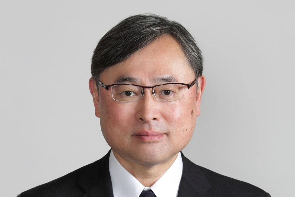 新板　　世界の銘酒　編集発行人　斉藤　忠　発行所　（株）　食品産業新聞社 サントリー食品インターナショナル、社長に斎藤和弘氏 | 人物 ニュース