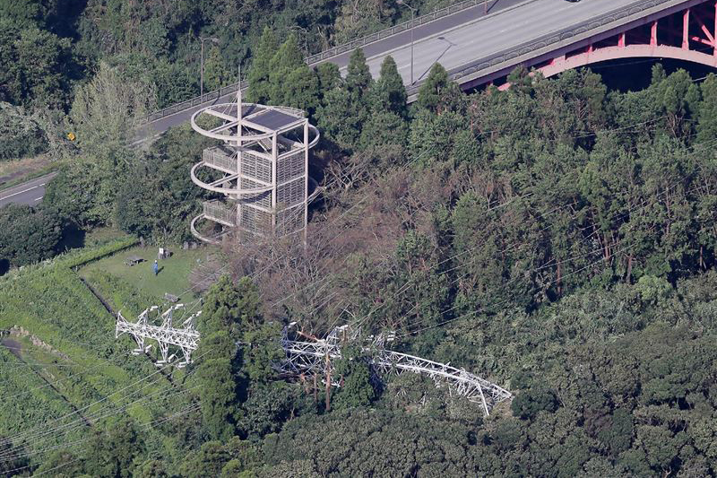 台風15号 東電 広域停電復旧が難航 鉄塔倒壊で迂回路を形成 日刊工業新聞 電子版
