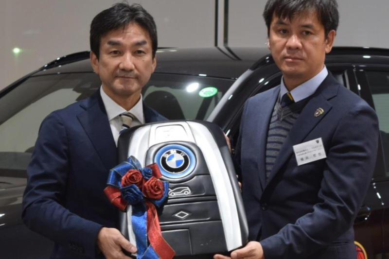 ウエインズインポートカーズ 男子プロバスケチームに車提供 日刊工業新聞 電子版 ウエインズインポートカーズ 男子プロバスケチームに車提供 日刊工業新聞 電子版