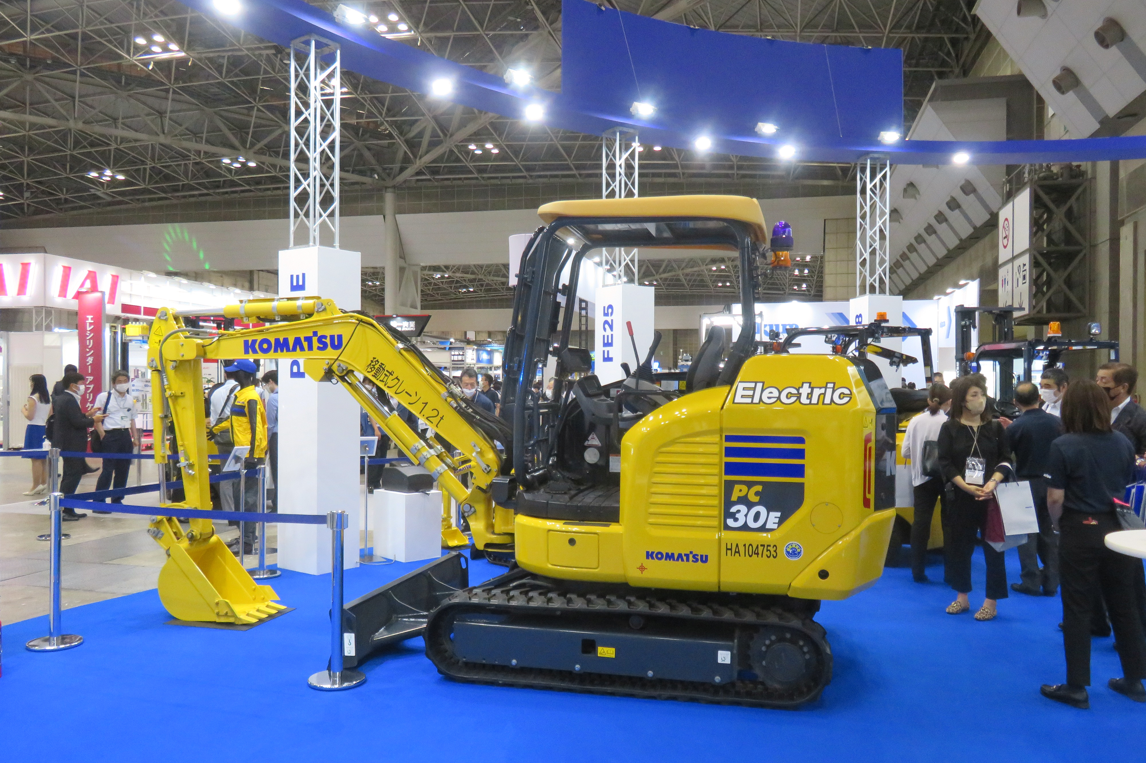 コマツ、電動ショベルを大小3機種 リチウム電池で新型 | 日刊工業新聞