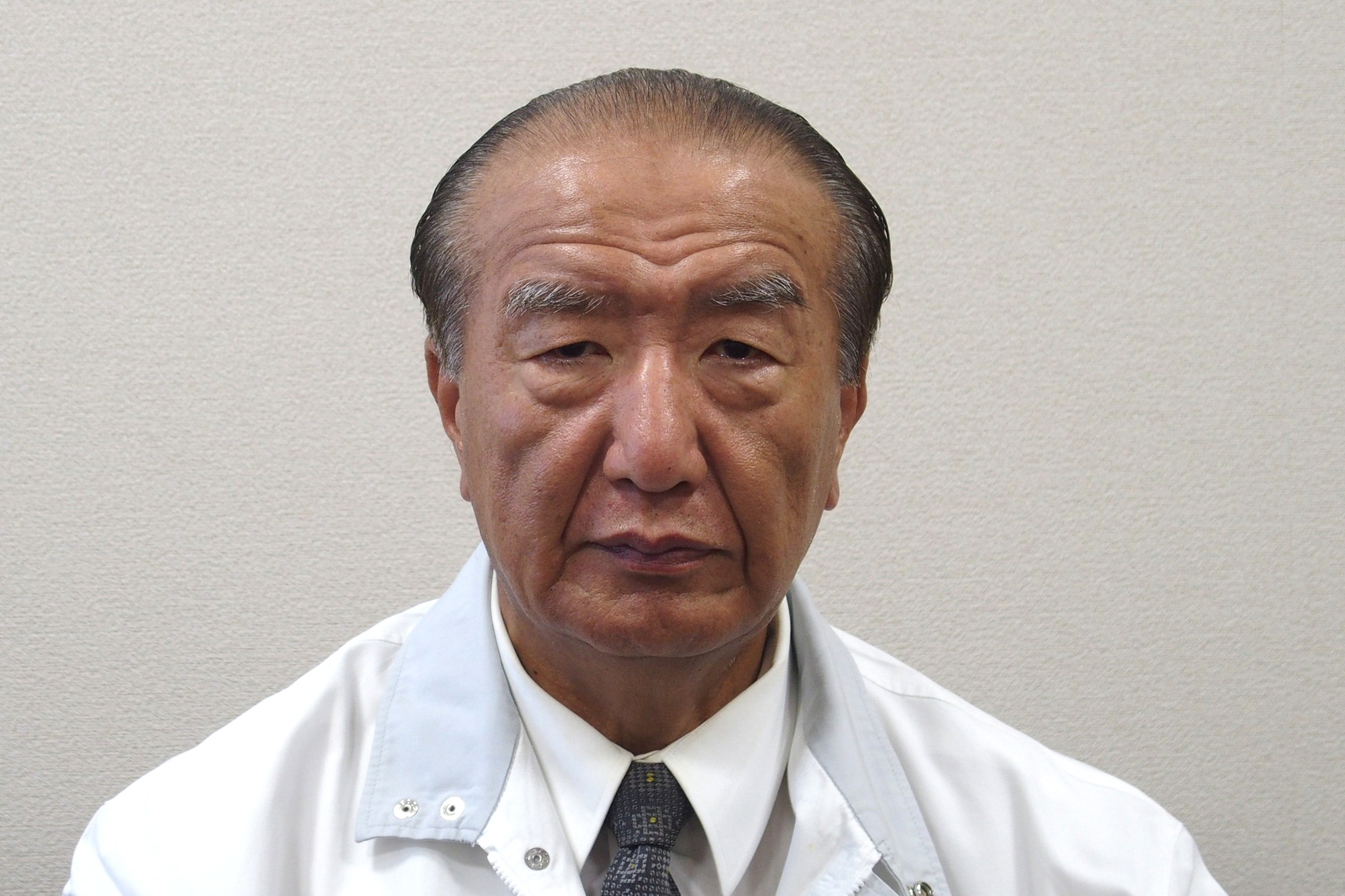 現代秀歌 松村英一著 経営ひと言／エムテックスマツムラ・松村英一会長「風邪ひかない