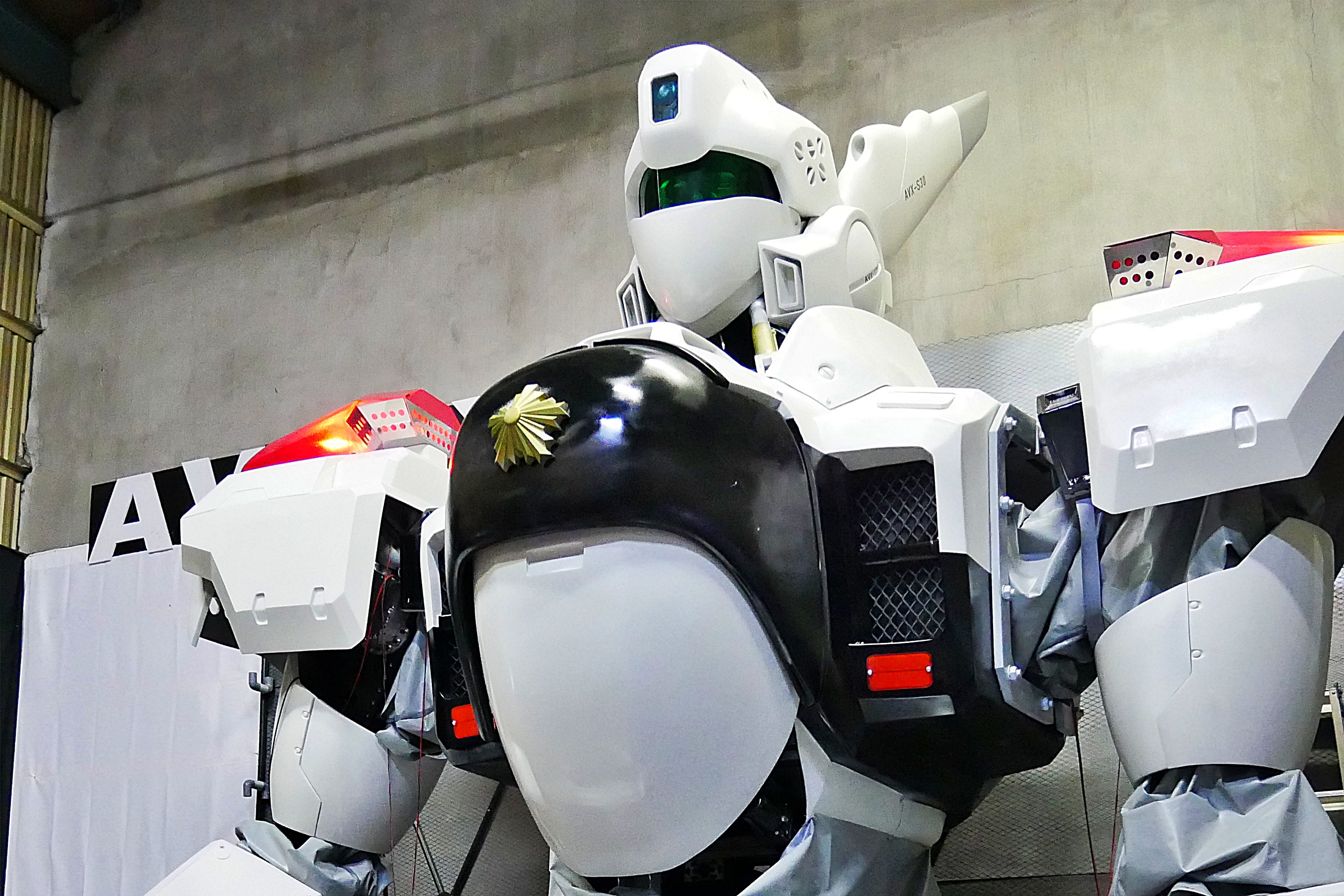 革ロボ展示のみ （関空で「未来まどか」など18種類のロボットが揃った 