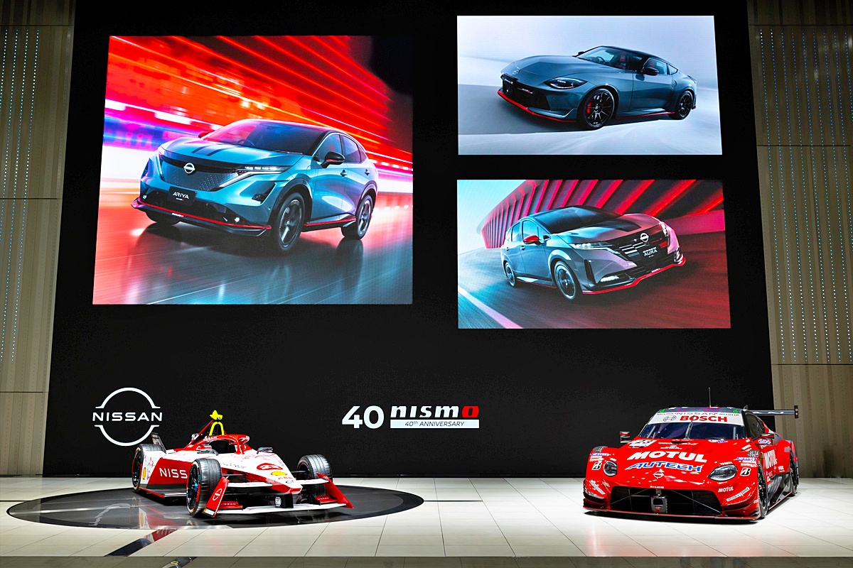 日産nismoポスターまとめてお譲りします img1_file66e92efc7c70f.jpg