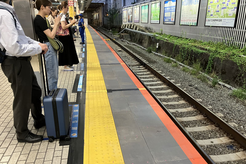 東鉄工業、ホームドア拡大 バリアフリー化需要増 | 日刊工業新聞 電子版