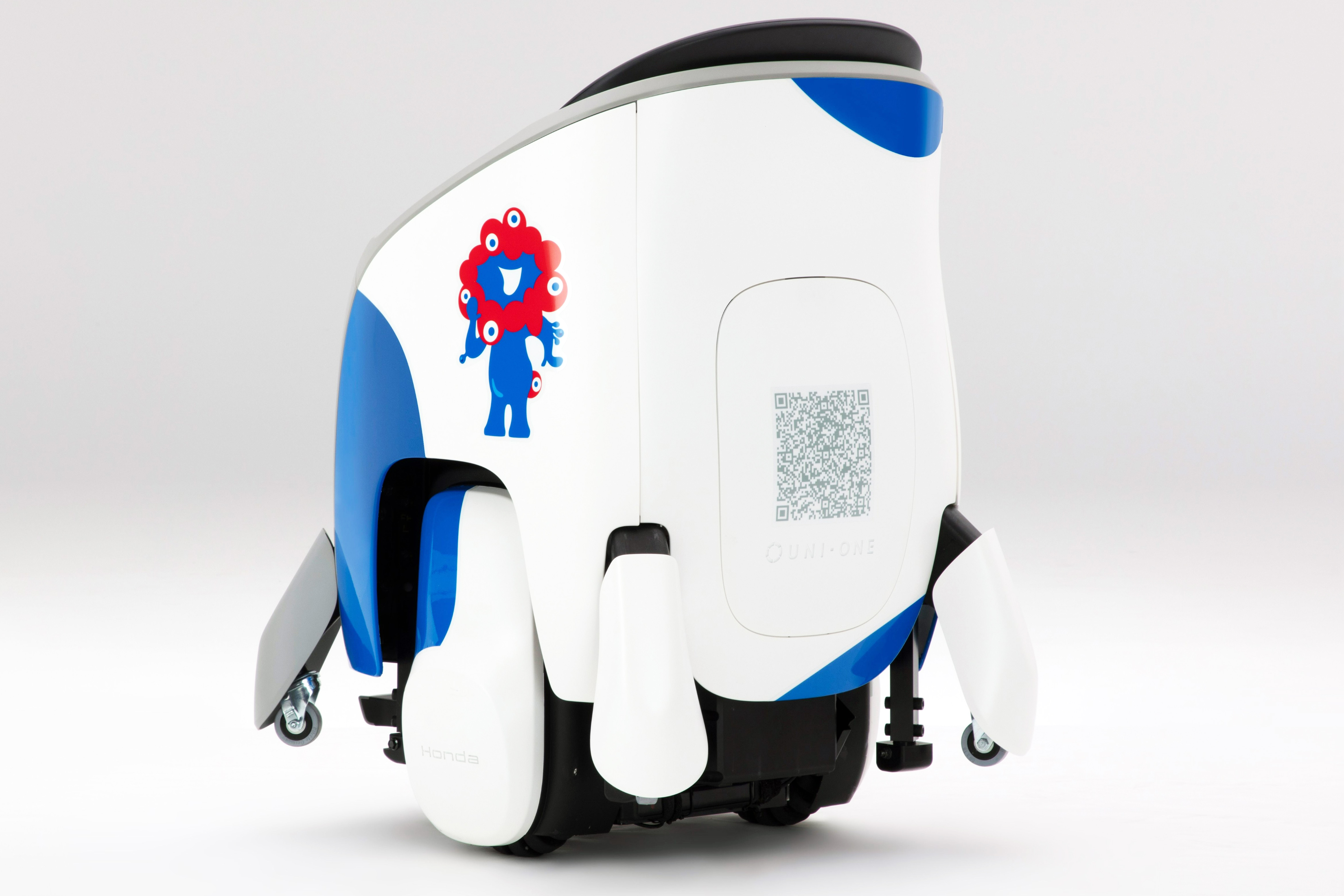 ホンダ、ハンズフリーパーソナルモビリティーの新型 万博で披露 | 日刊
