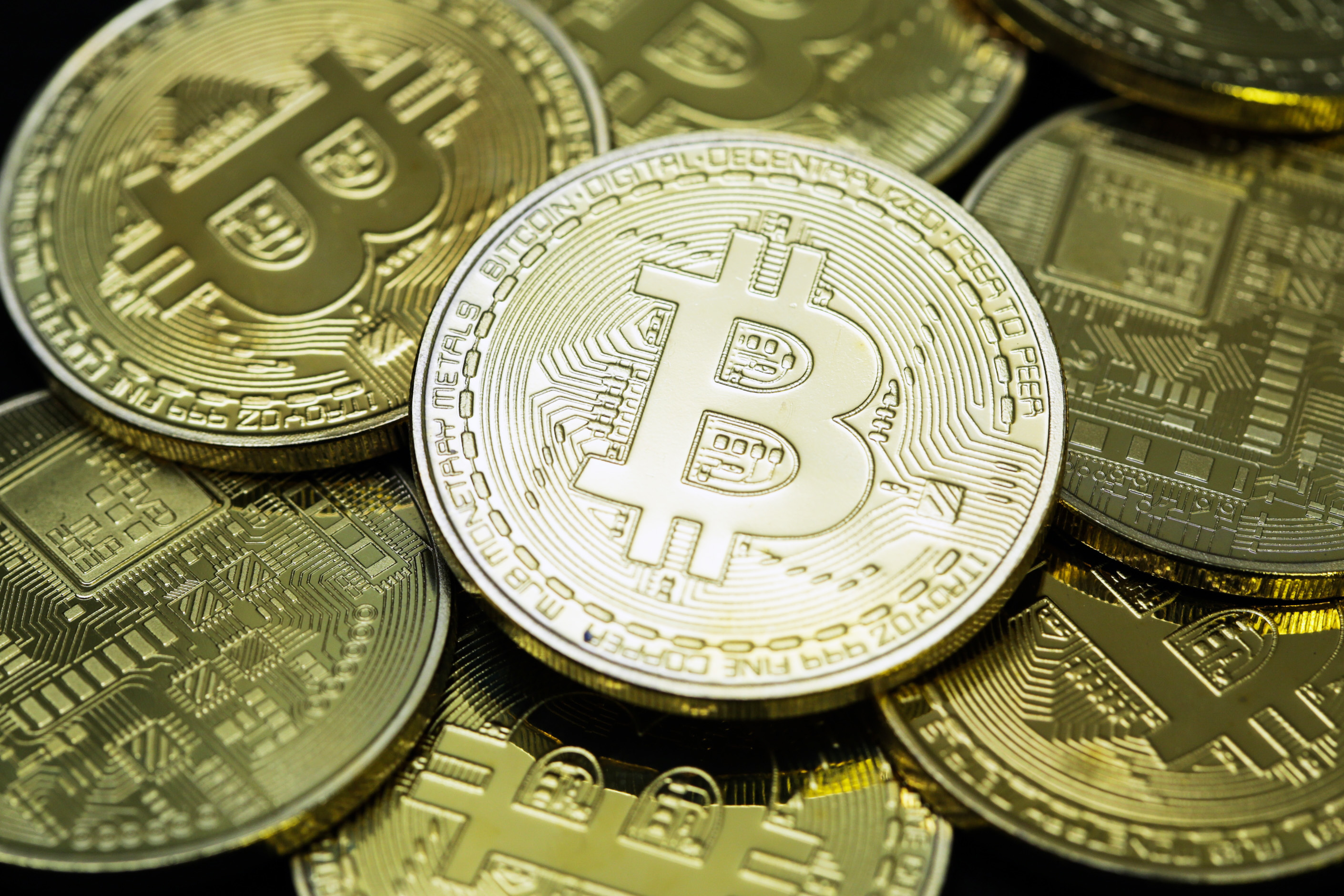 円建て暗号資産ビットコイン、約半年ぶり最高値更新し1700万円台 | 日刊工業新聞 電子版