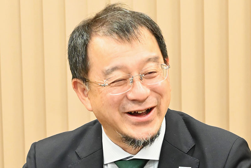新社長登場／日本特殊陶業・鈴木啓司氏 半導体・エネに多角化加速
