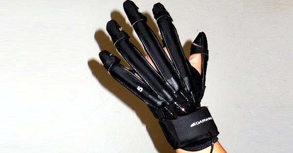 ダイヤ工業、パワーアシストグローブ発売 手指の不自由な人向け | 医療