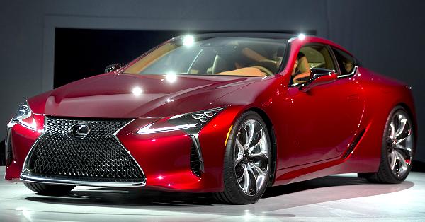 電子版】レクサス、米高級車の王者奪還へ若年層開拓 | 自動車・輸送機