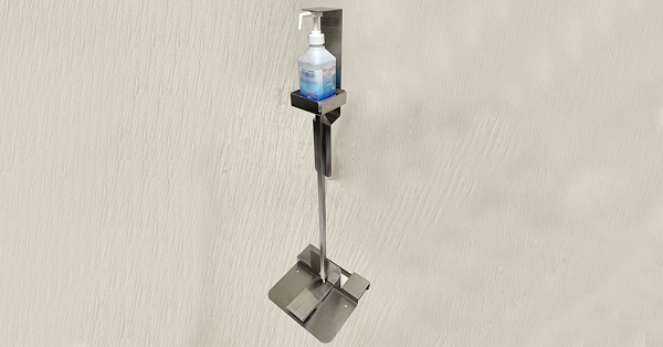 新型コロナ／フットペダルでプッシュ 森崎工業、手指洗浄剤容器